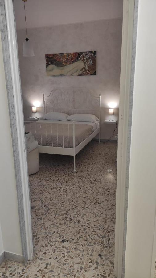 Ferienwohnung Blu House Monopoli Exterior foto